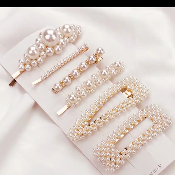 Accessories - 😍gorgeous 6 pearl hair clip set😍 Accessories - 😍gorgeous 6 pearl hair clip set😍